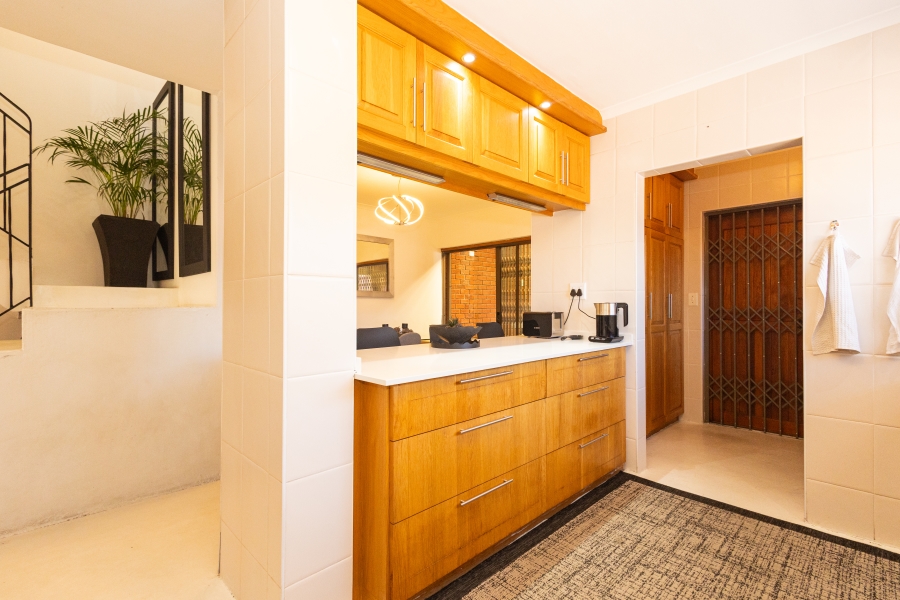 3 Bedroom Property for Sale in Hoheizen Western Cape